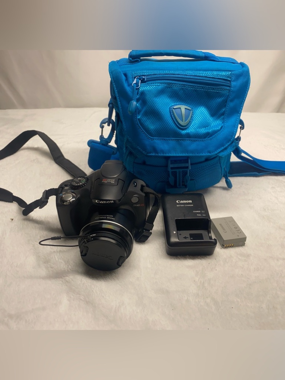 canon powershot Sx40 Hs Digital Camera And Bag Tested